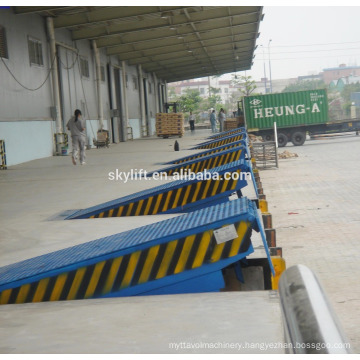 High quality!! stationary hydraulic dock ramp for trucks unloading